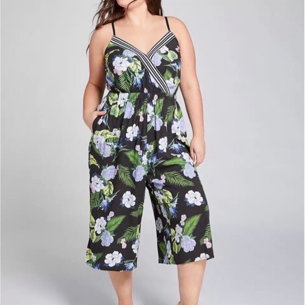 Casique Lane Bryant Floral Wide Leg Cropped Jumpsuit Black Tropical Print 18/20